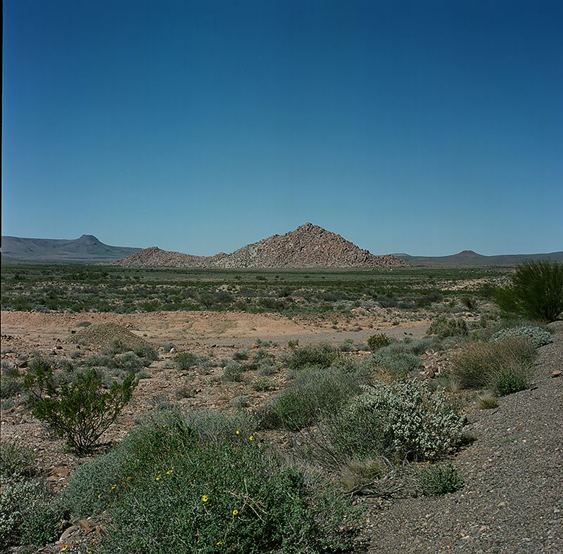 © Angélica Escoto - Image from the "They go stranded" photography project