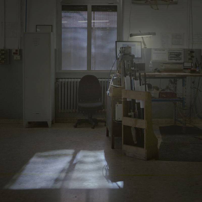 © Diambra Mariani - Image from the DON'T THINK OF AN ELEPHANT photography project