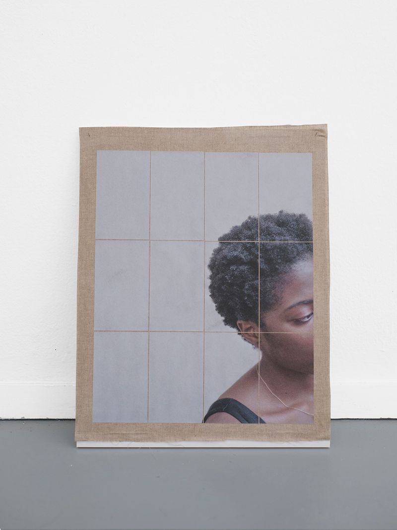 © Esther Hovers - Structures, Gaëlle, 2019 58 x 46 cm / 22.8 x 18.1 in. Inkjet prints on Tosa Shi – 54 gsm, fixed on linen.