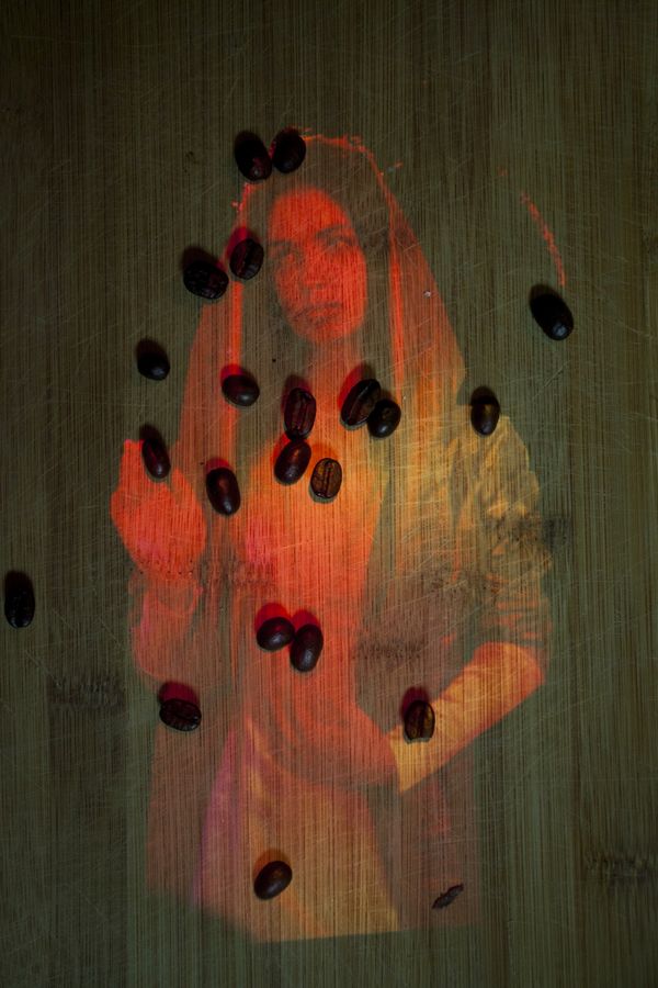 © Olga Kocsi - apparition on coffee, 2020