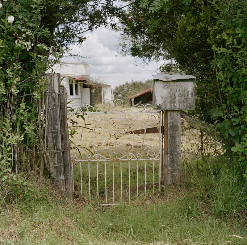 © Caroline McQuarrie - Former residence of Joseph Divis, photographer and miner (uninhabited), Waiuta, 2011.