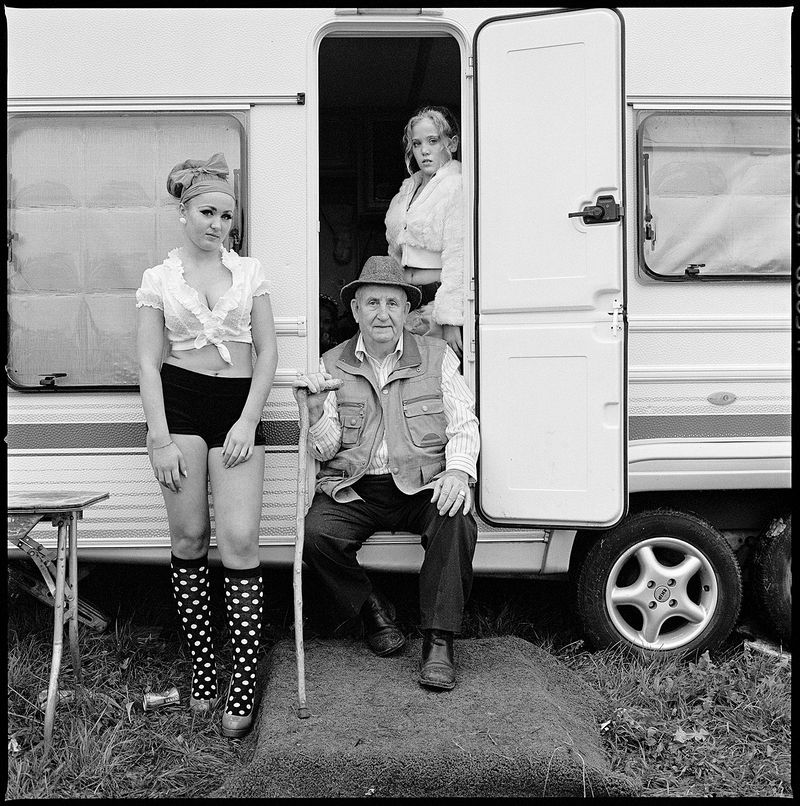 © Joseph-Philippe Bevillard - Grandfather and Grand-Daughters, Ballinasloe, Galway, Ireland 2011