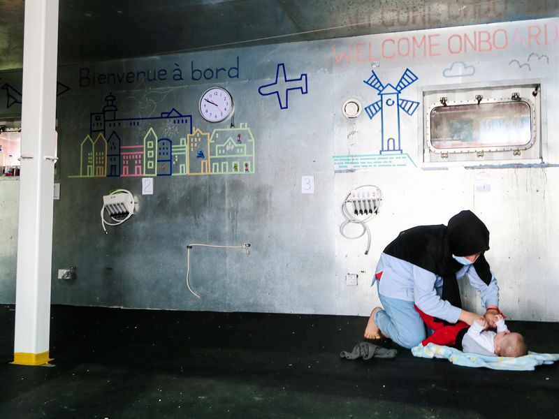 © Sebastian Sele - Image from the Death at Sea photography project