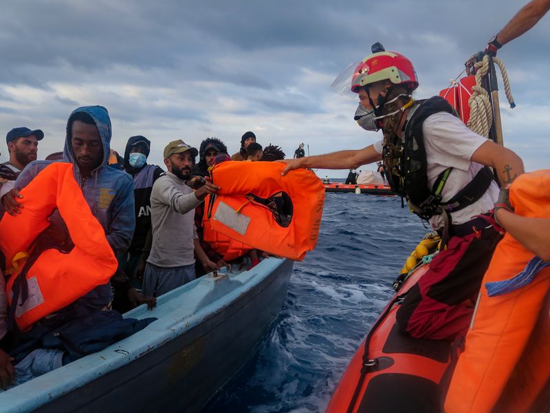 © Sebastian Sele - Image from the Death at Sea photography project