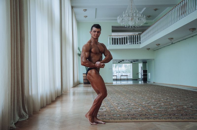 © Anton Polyakov - A contestant at the Open Bodybuilding Championship in Tiraspol.