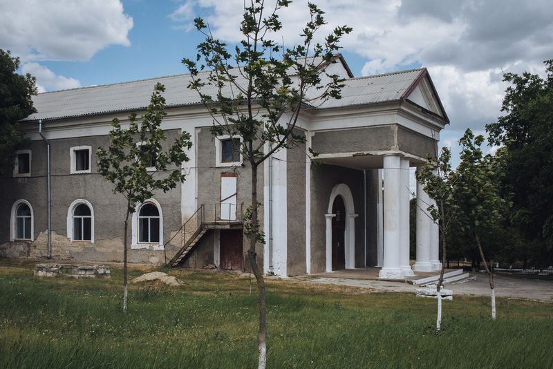 © Anton Polyakov - Image from the Home on the border photography project