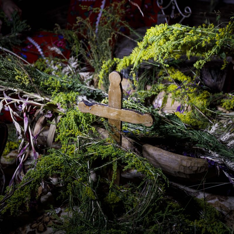 © Johanna Maria Fritz - The crucifix was decorated with plants, for the nocturnal ritual. Mogoșoaia, Romania 2019.