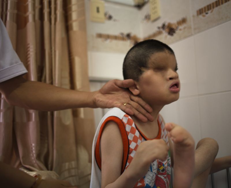 © Tobias Nicolai - Image from the The inheritance from the vietnam war photography project