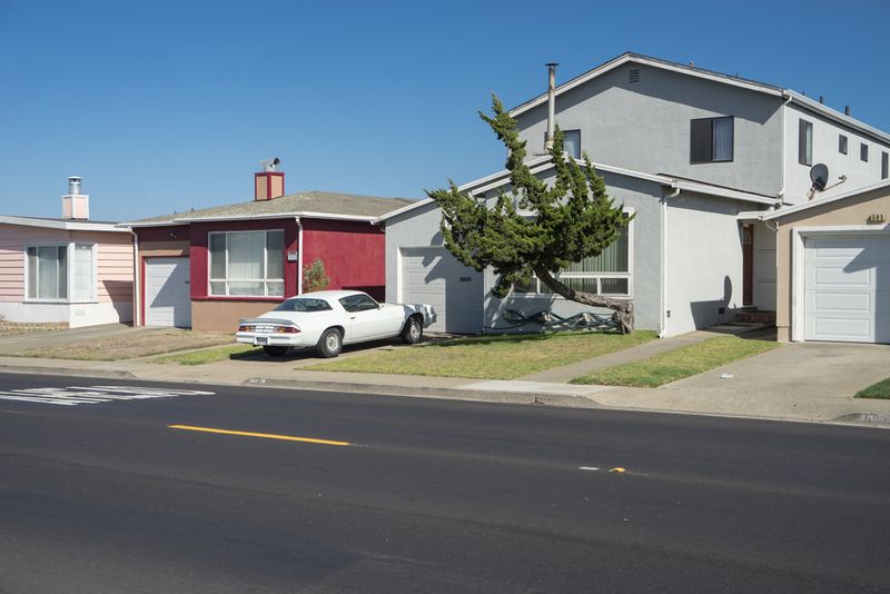 © Qian Zhao, from the series, Offcut, The Edge