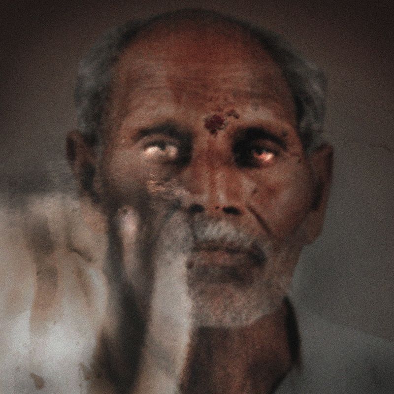 © Laura El-Tantawy - Chandrabhan Zitheu Chaturkar, 70, hung himself in his house on May 2, 2010. He owed 16,000 Indian rupees (US$217).