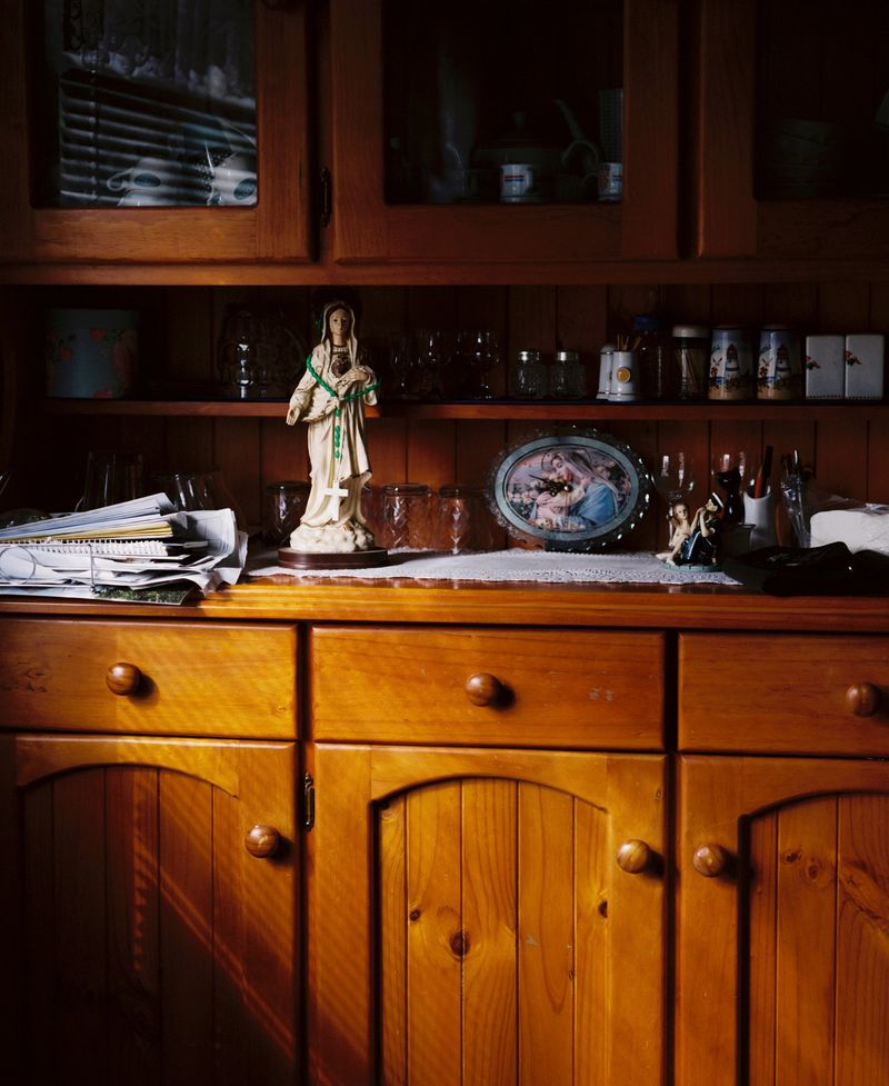 © Teva Cosic - Image from the The Birdsong is Deafening photography project