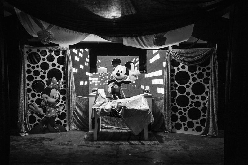 © Oscar B.  Castillo - Image from the Under our control photography project