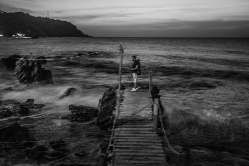 © Oscar B.  Castillo - Image from the Under our control - "Esos que saben" photography project