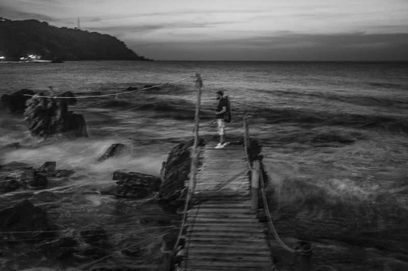 © Oscar B.  Castillo - Image from the Under our control - "Esos que saben" photography project