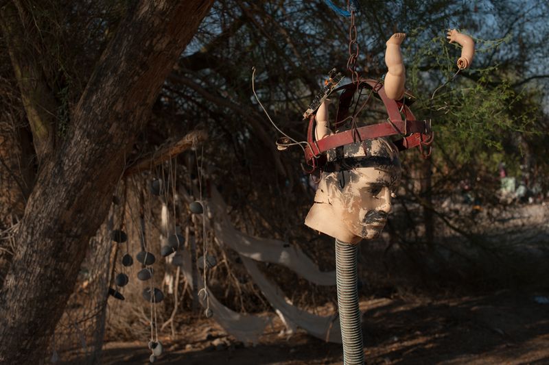 © Jason Houge - Image from the Island in a Mirage photography project