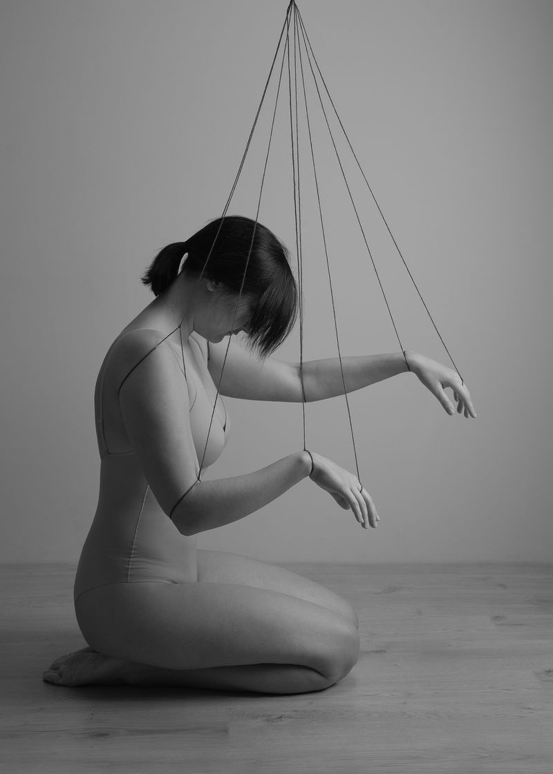 © Elena Kuzin - Image from the Initiation photography project