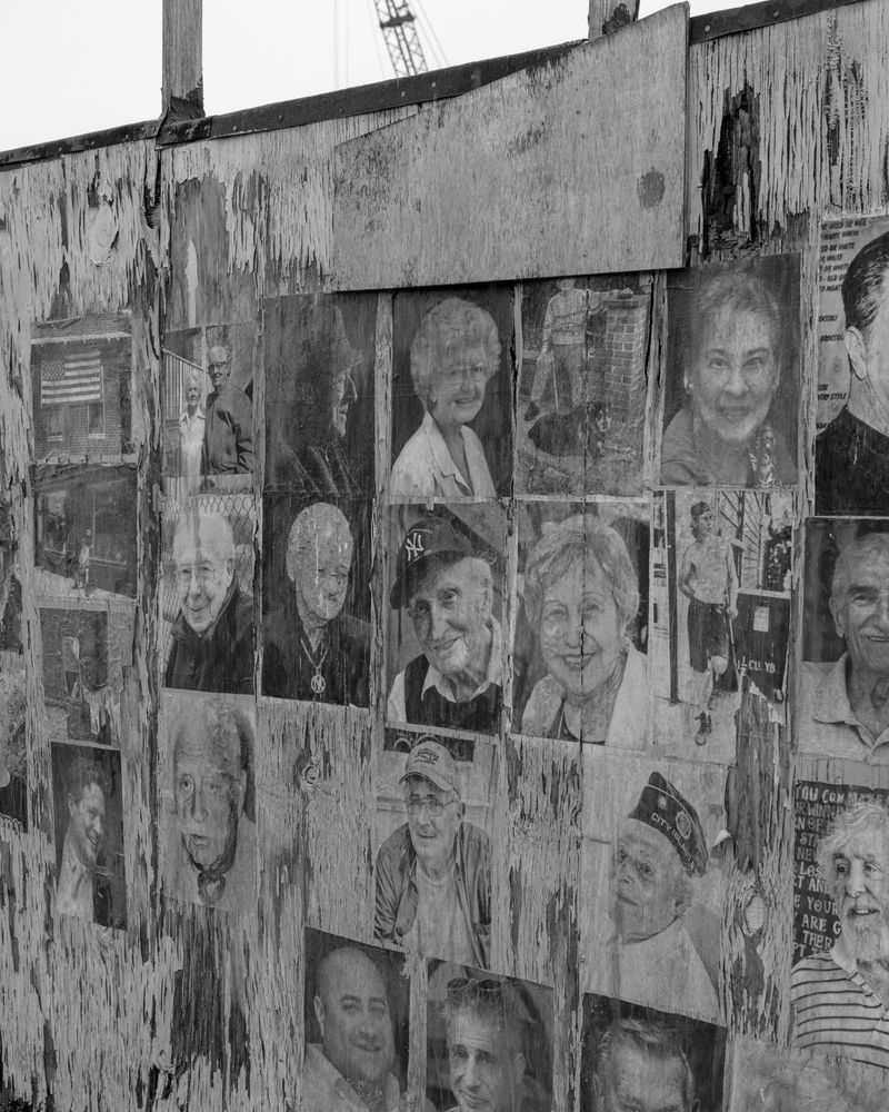 © Michael Valiquette - Image from the Hart Island photography project