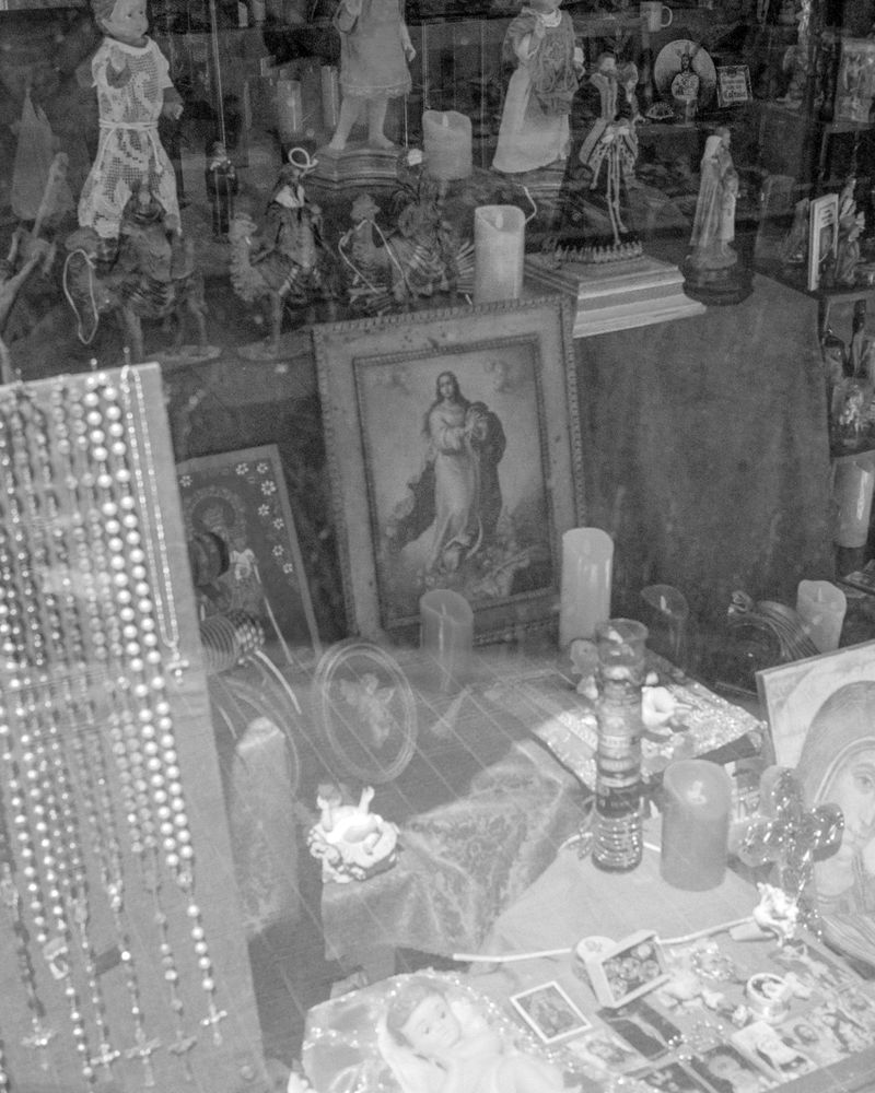 © Michael Valiquette - "On the Corner of Calle Nueva", 2022.