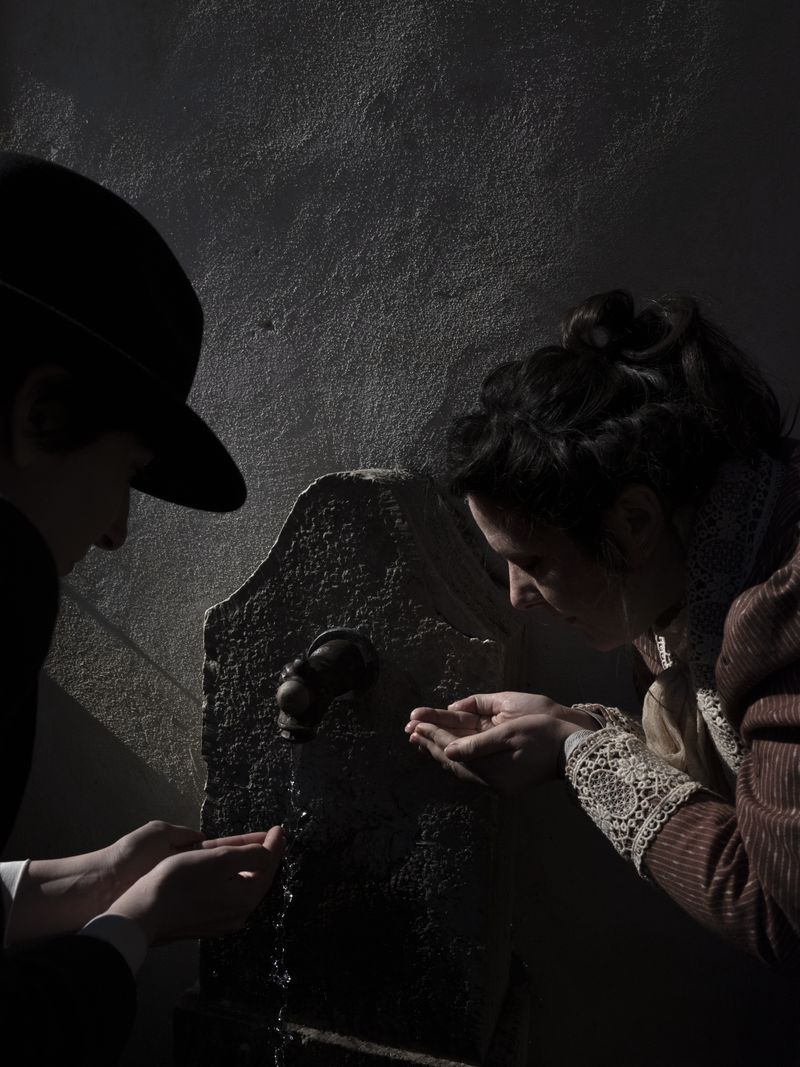 © Cristina Vatielli - Image from the Sin Hombre photography project