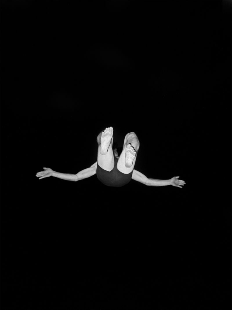 © Izabella Provan - Floating, 2016