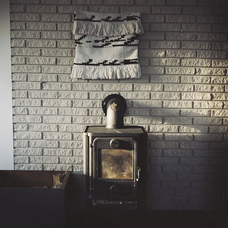 © Mirjam Stenevik - Rut is trying to add a modern touch to their new old house on the small island of Stolmen.