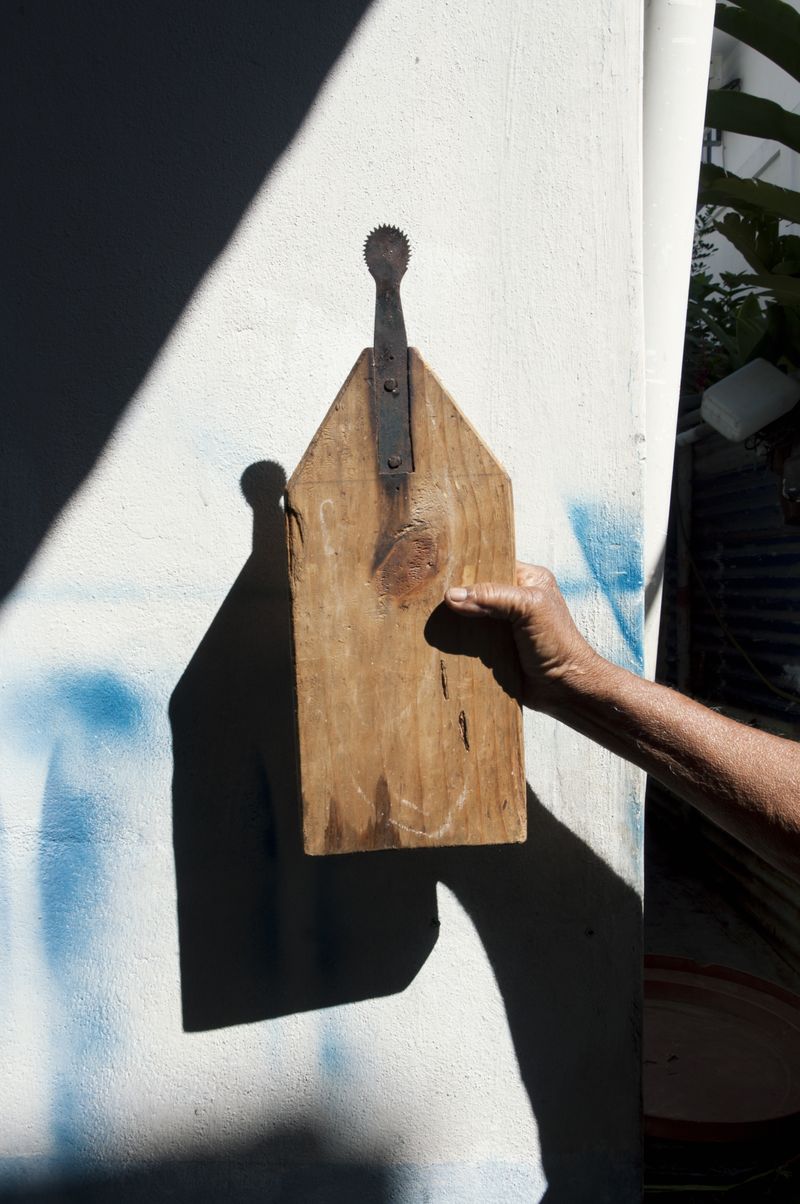 © Audrey Albert - Larap Koko (Chagossian handmade coconut grater), 2019