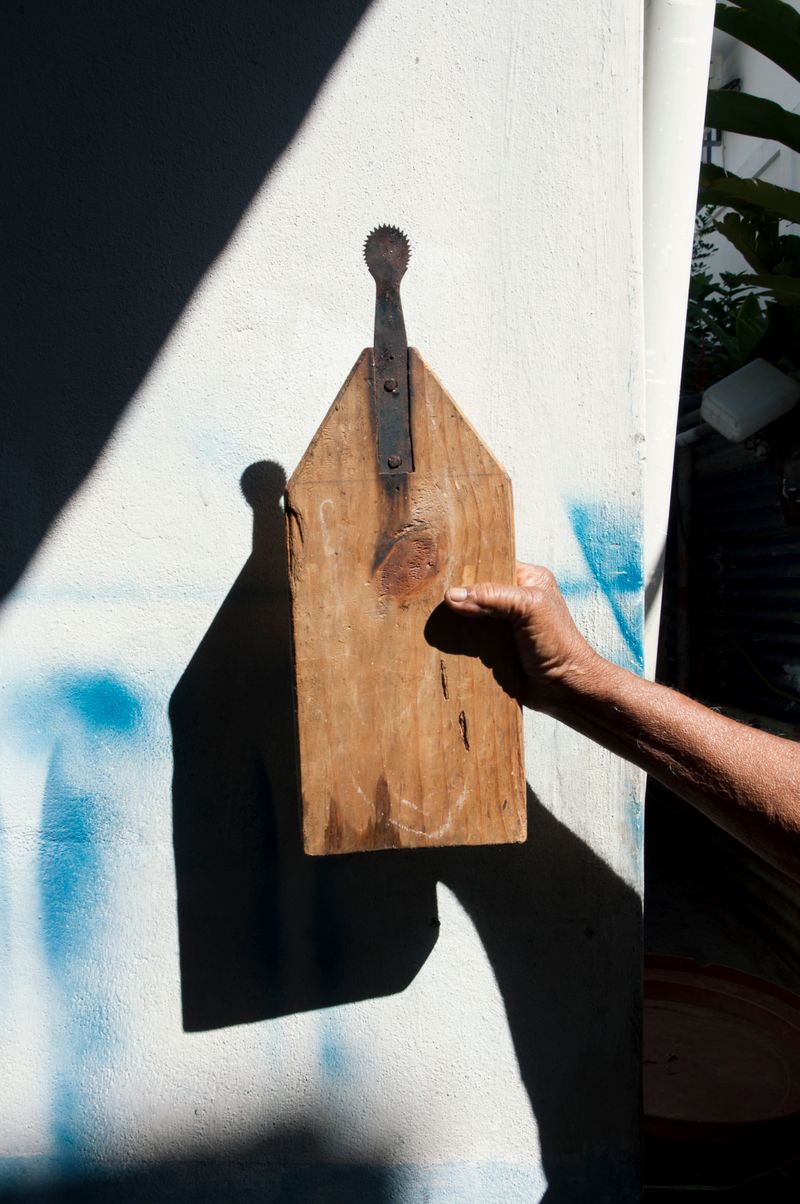 © Audrey Albert - Larap Koko (Chagossian handmade coconut grater), 2019