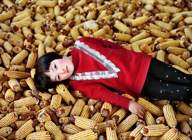 © Xiaoxiao Xu - Image from the Watering my Horse by a Spring at the Foot of the Long Wall photography project