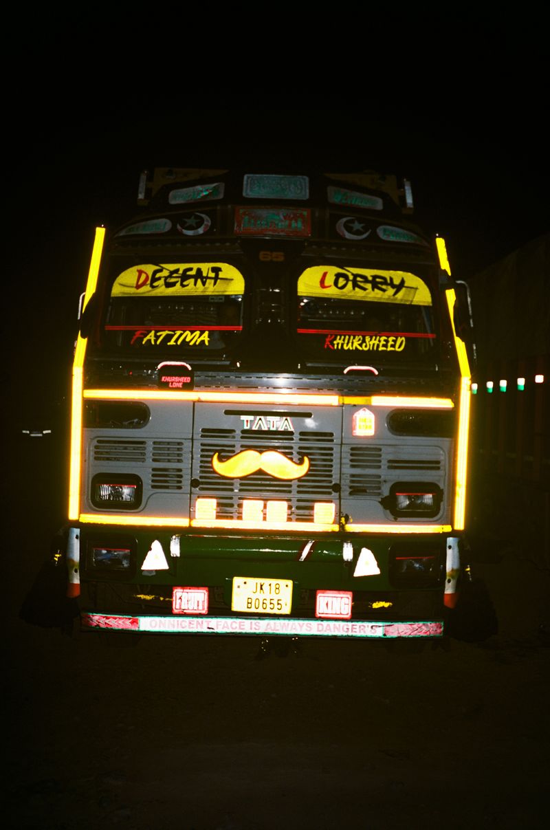 © Xiaoxiao Xu - Image from the Good Luck Blow Horn photography project