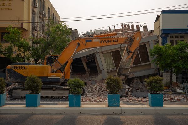© Patrick Chengzhi Wang - Image from the Myanmar Earthquake photography project