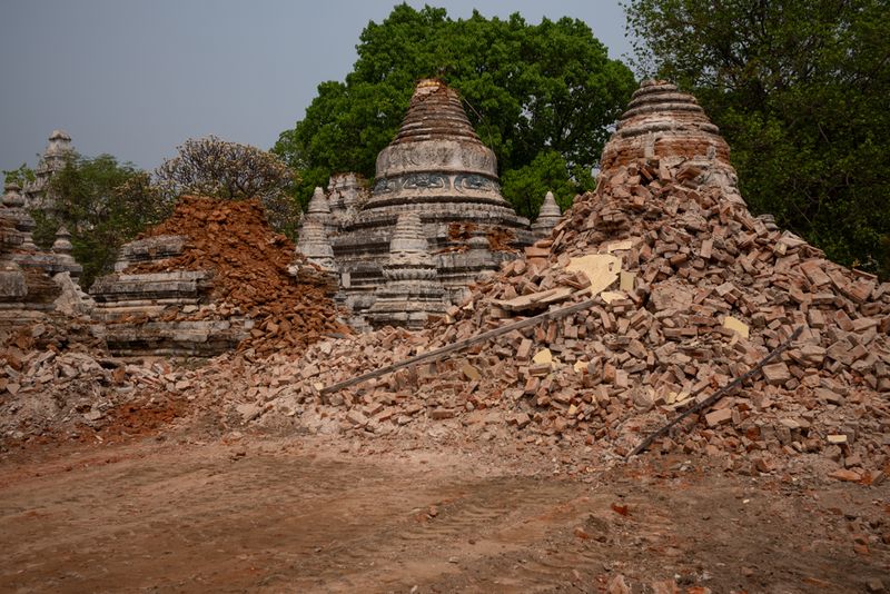 © Patrick Chengzhi Wang - Pagodas destroyed during the 7.7-magnitude earthquake on March 28th, 2025, in Mandalay, Myanmar.