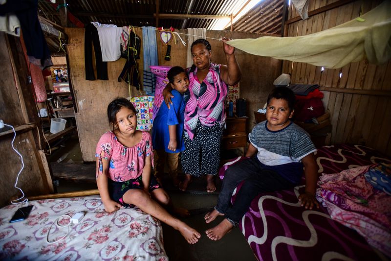 © Santiago Romaní - Image from the Ucayali bajo el agua: crónica visual de las inundaciones en Pucallpa photography project