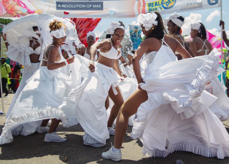 © Mz. Icar - Image from the Play Mas photography project