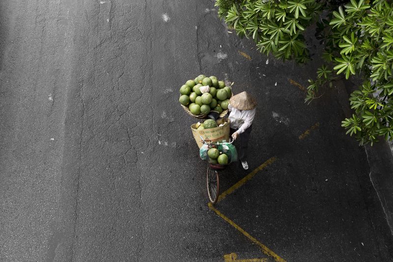 © Loes Heerink - Image from the Merchants in Motion photography project