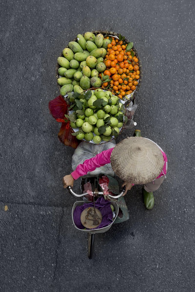 © Loes Heerink - Image from the Merchants in Motion photography project