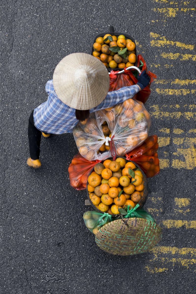 © Loes Heerink - Image from the Merchants in Motion photography project
