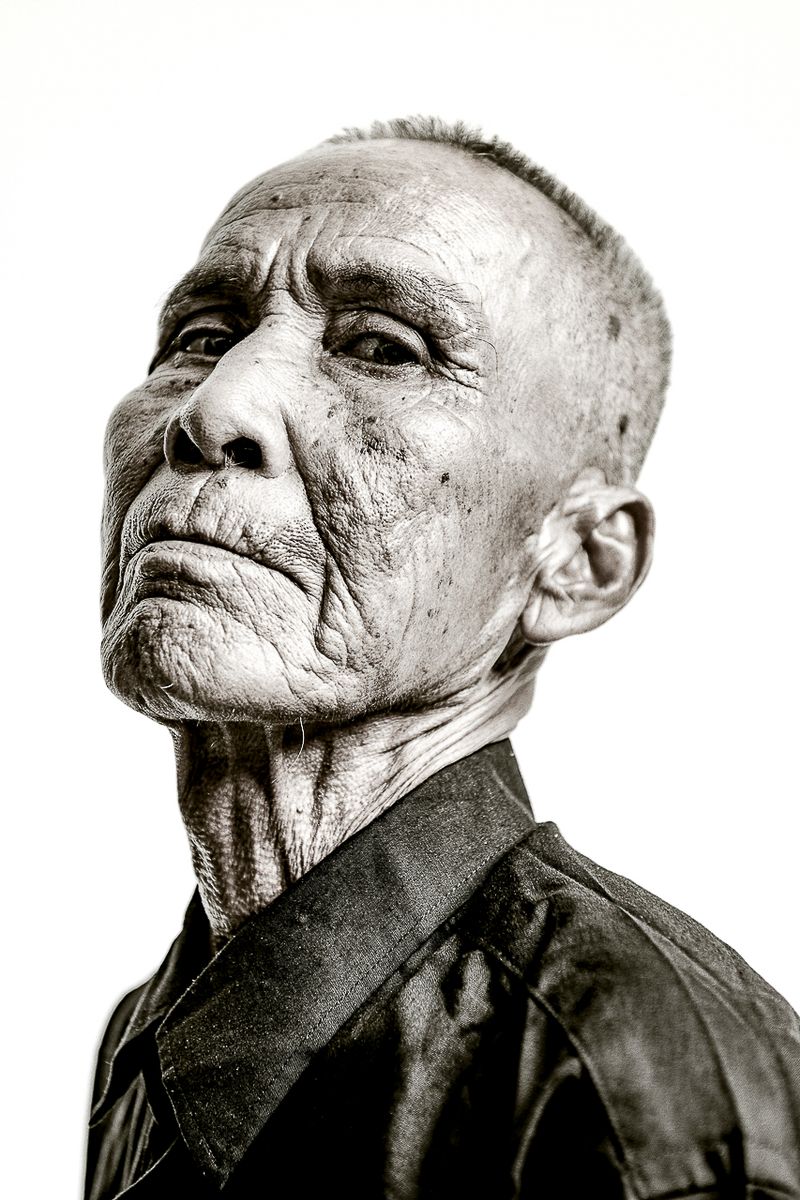 © ANDREA Garuti - Image from the REDUCED DICTATURE KHMER RED photography project