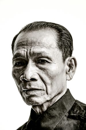 REDUCED DICTATURE KHMER RED