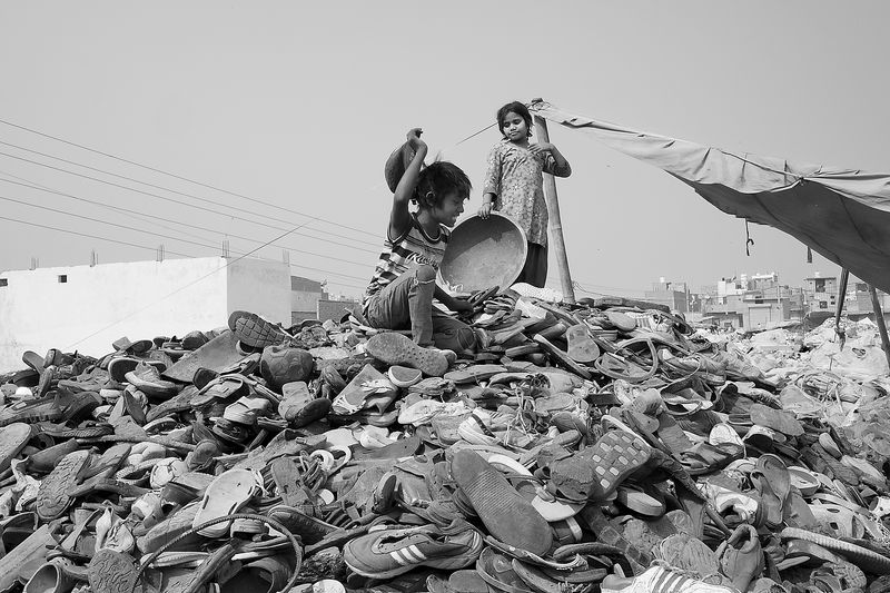 © Guido Arreghini - Image from the Bhalswa: The Temple of the modern Delhi photography project