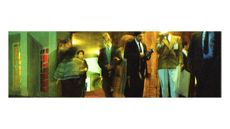 © Ernesto Cabral de Luna - Anoche, Ayer, Apenas, 2025 - Manipulated family photo
