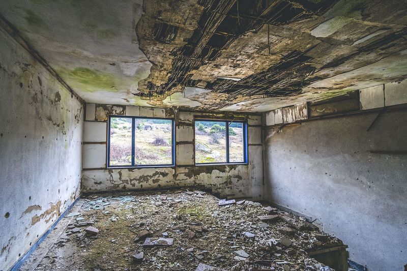 © Meri Boshkoska - Image from the THE MYSTERY OF ABANDONED PLACES photography project