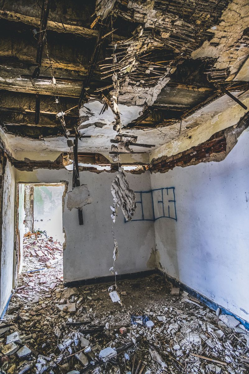 © Meri Boshkoska - Image from the THE MYSTERY OF ABANDONED PLACES photography project