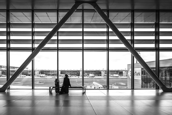 © Meri Boshkoska - Waiting for a flight 02