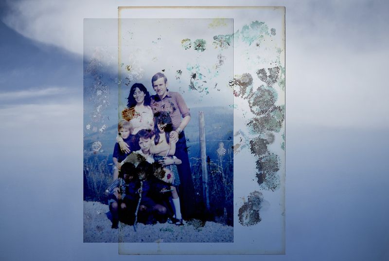 © Claudia Corrent - Image from the For you, to remember her often photography project