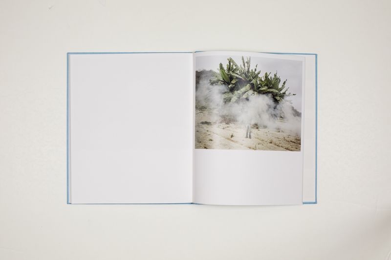 © Witty Books - Image from the Buscando a Bolivar by Pietro Paolini photography project