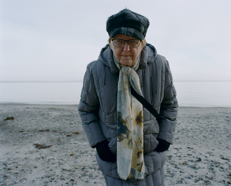 © Carina Kehlet Schou - Farmor at Moesgård beach.