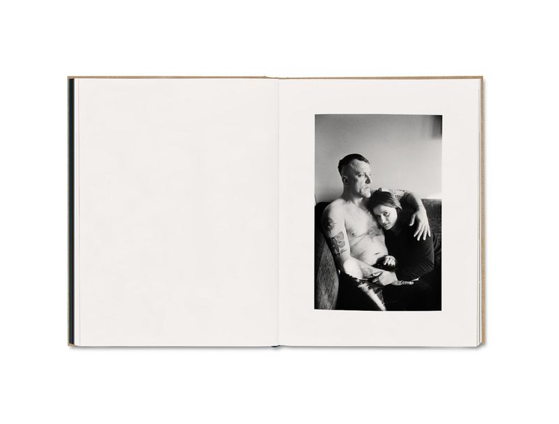 © BLOW UP PRESS - LAND by Lorenzo Castore