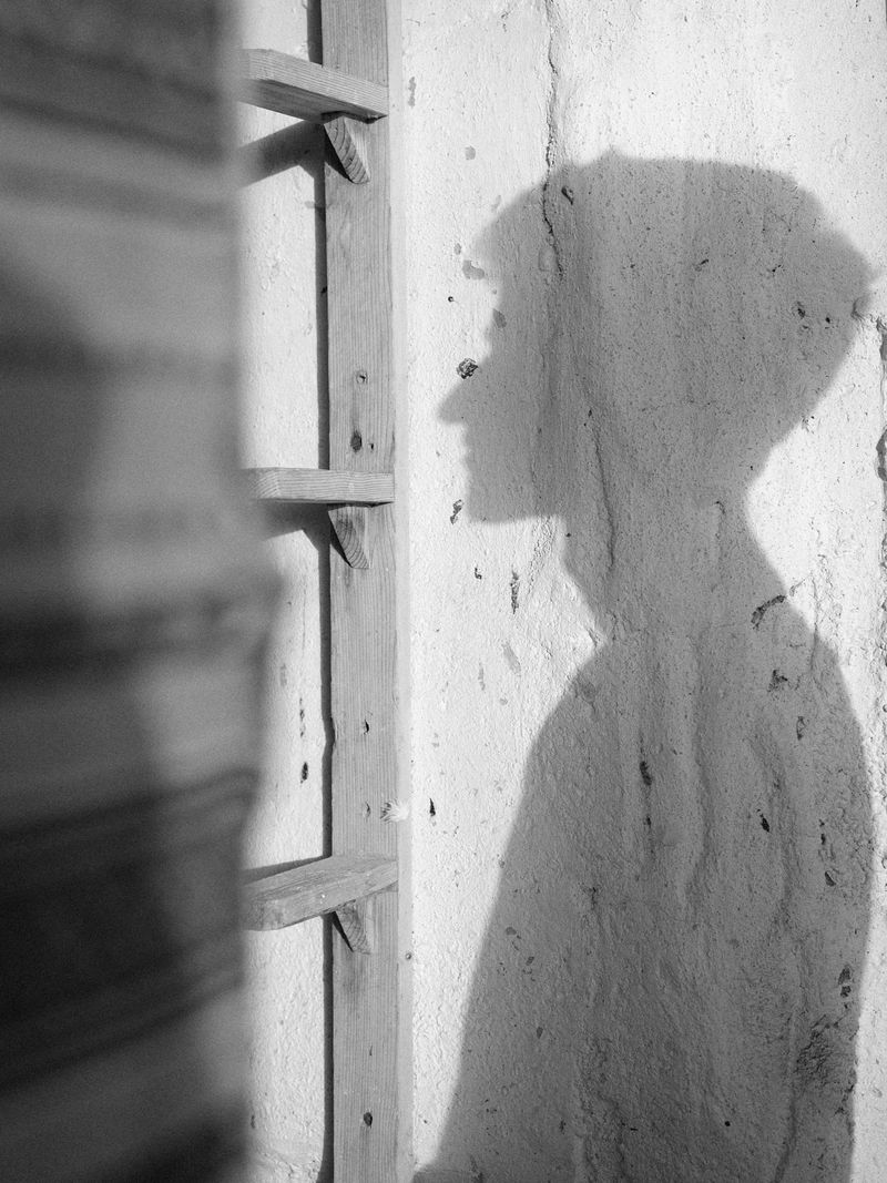 © Hamzeh Zahran - A Shadow on the Wall, Amman, 2025, from the "Remains" series