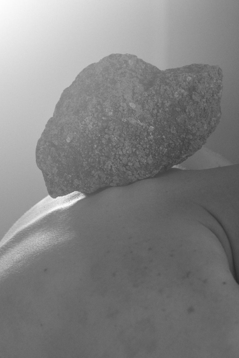 © Victoria Viprada Balaban - Image from the Through touch. photography project