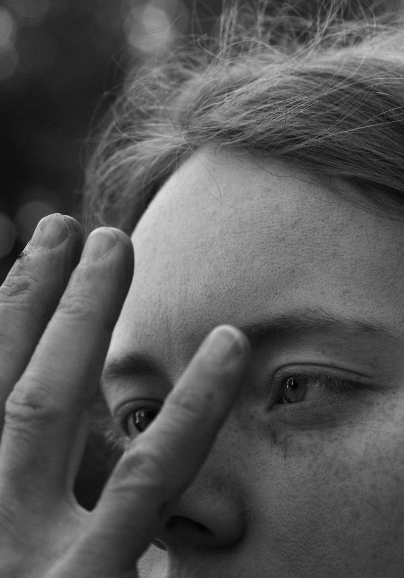 © Victoria Viprada Balaban - Image from the Through touch. photography project